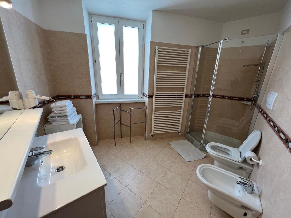 Appartamenti Baia Azzurra 5. Torbole Sul Garda Zewnętrze zdjęcie